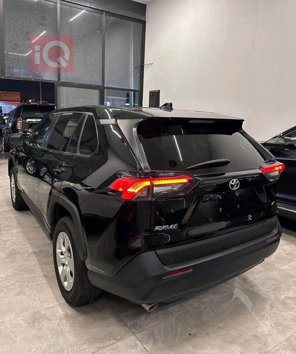 تويوتا راف 4